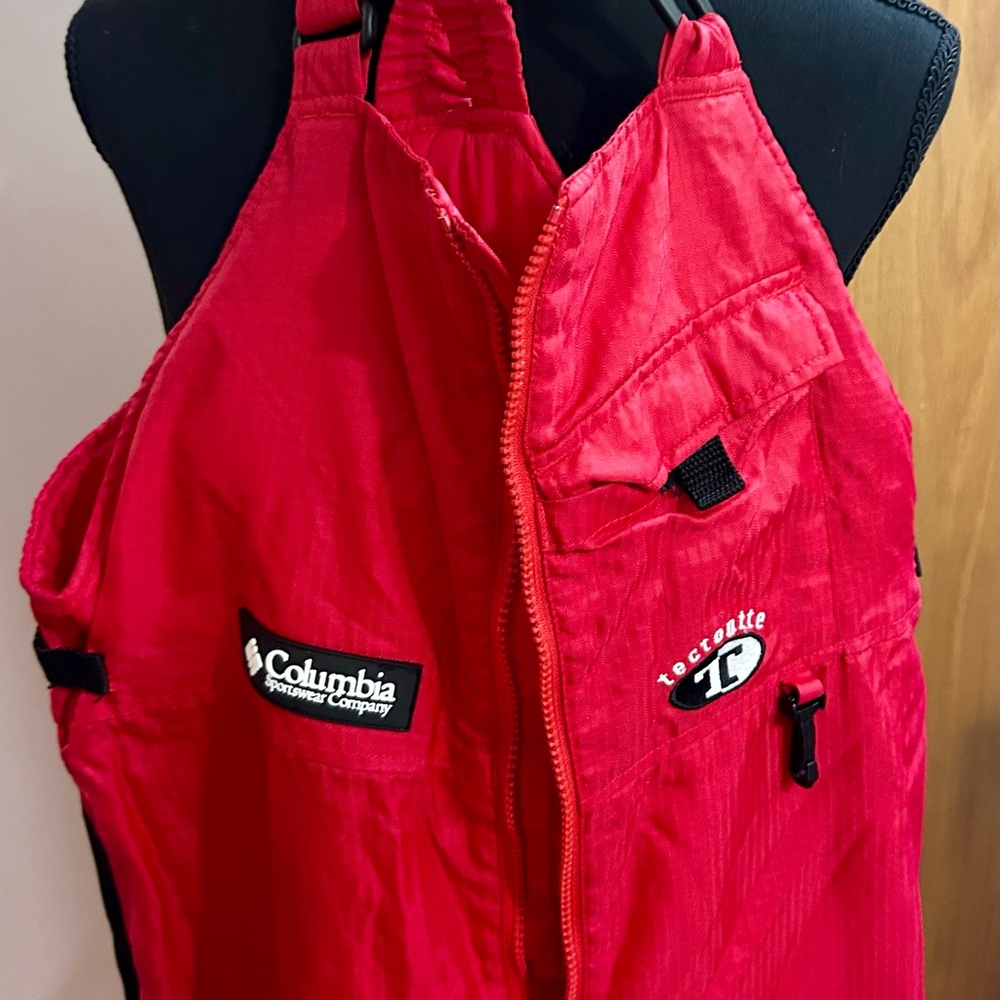Columbia Tectonite unisex ski/snow pants, size 18/20, red, good condition